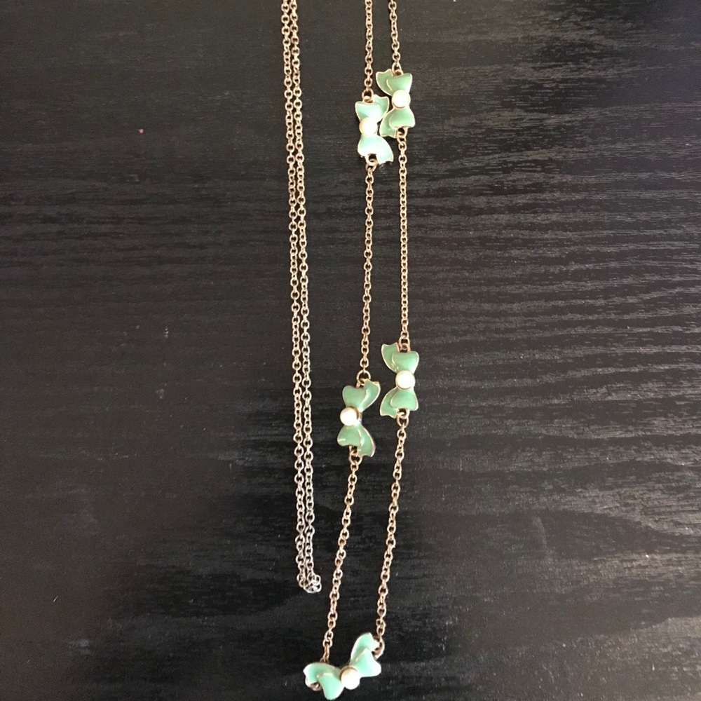 Mint Green Bows long necklace